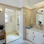 Villa - Private Pool - 9 Guests -