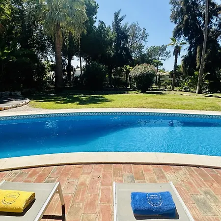 Villa - Private Pool - 9 Guests - Vilamoura