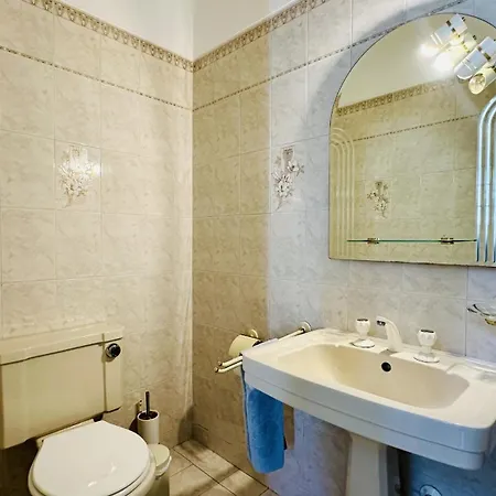 - Private Pool - 9 Guests - Vilamoura